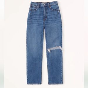 Abercrombie Lightwash 90s Straight Ultra High Rise Jean